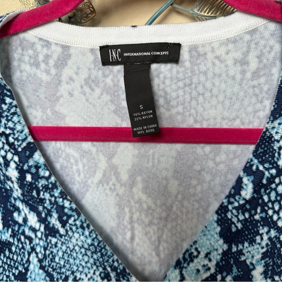 INC blue python snakeskin print cardigan sweater NWT Small - Picture 4 of 4